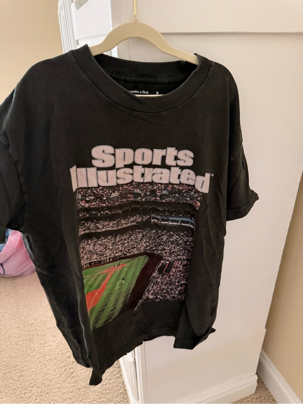 Abercrombie & Fitch Sports Illustrated Short Sleeve shirt